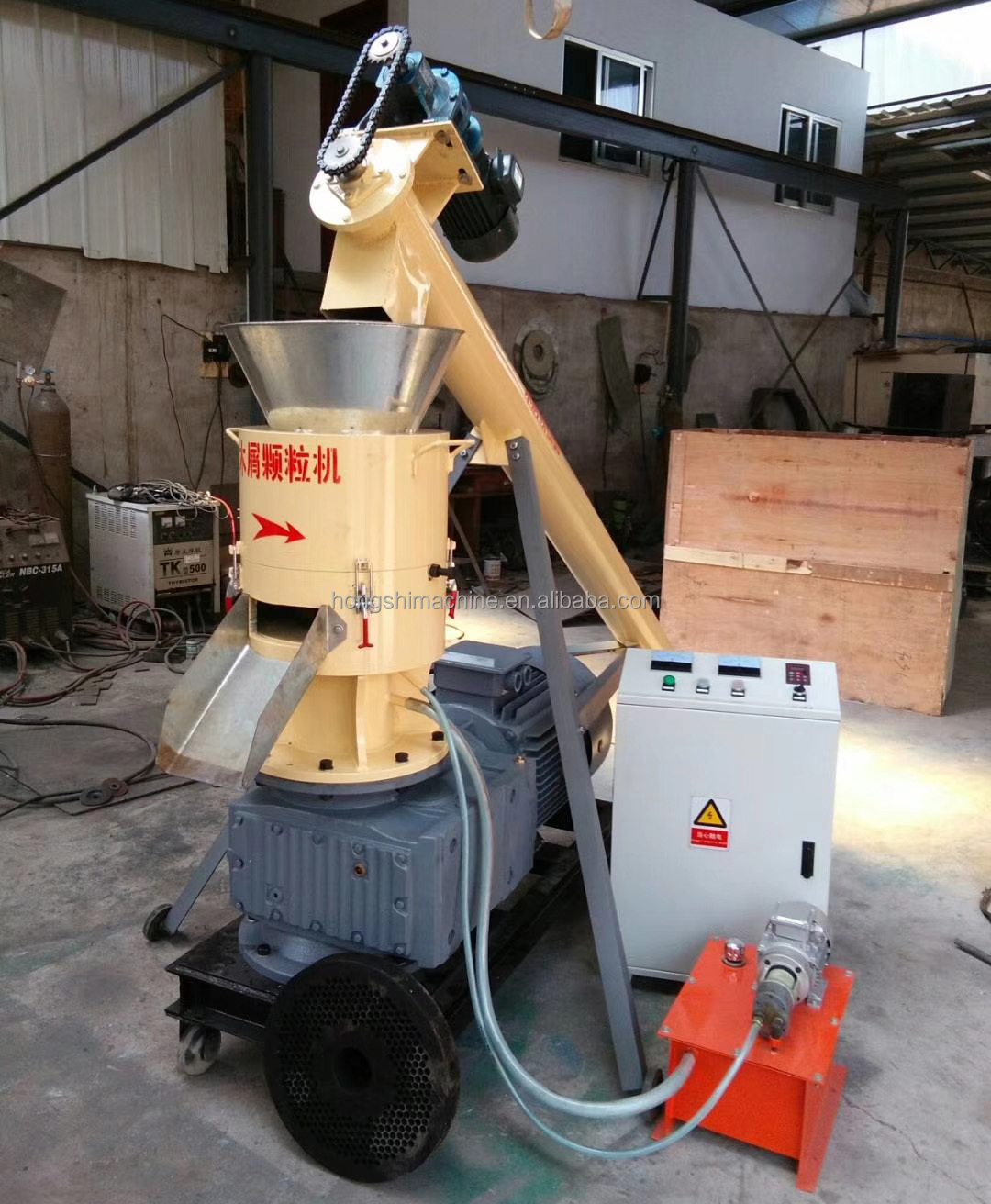 High quality flat die wood sawdust pellet making machine,biomass wood pellet production line