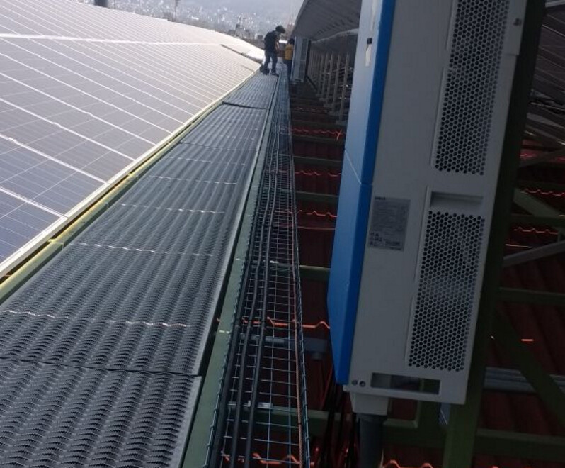 China solar panel perforated aluminum metal flooring use roof walkways wholesale