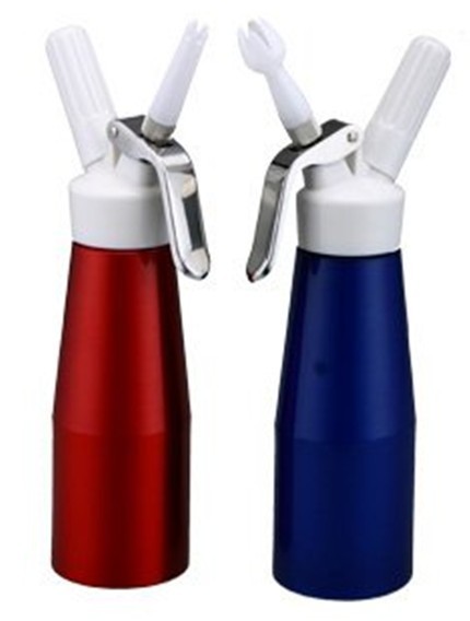 China Blue, Red or Black 250mL Whipped Cream Dispenser / Professional Cream Whipper with Stainless Steel Handle wholesale