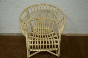 China Luxury Cane Modern Chair Wooden Wicker Rattan Bar Chairs Outdoor Garden Sofa Chair wholesale