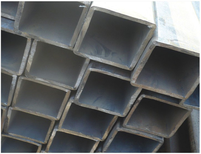 China Round, Square, Rectangle Galvanized or Coated with Oil Welded Steel Pipe / Pipes wholesale
