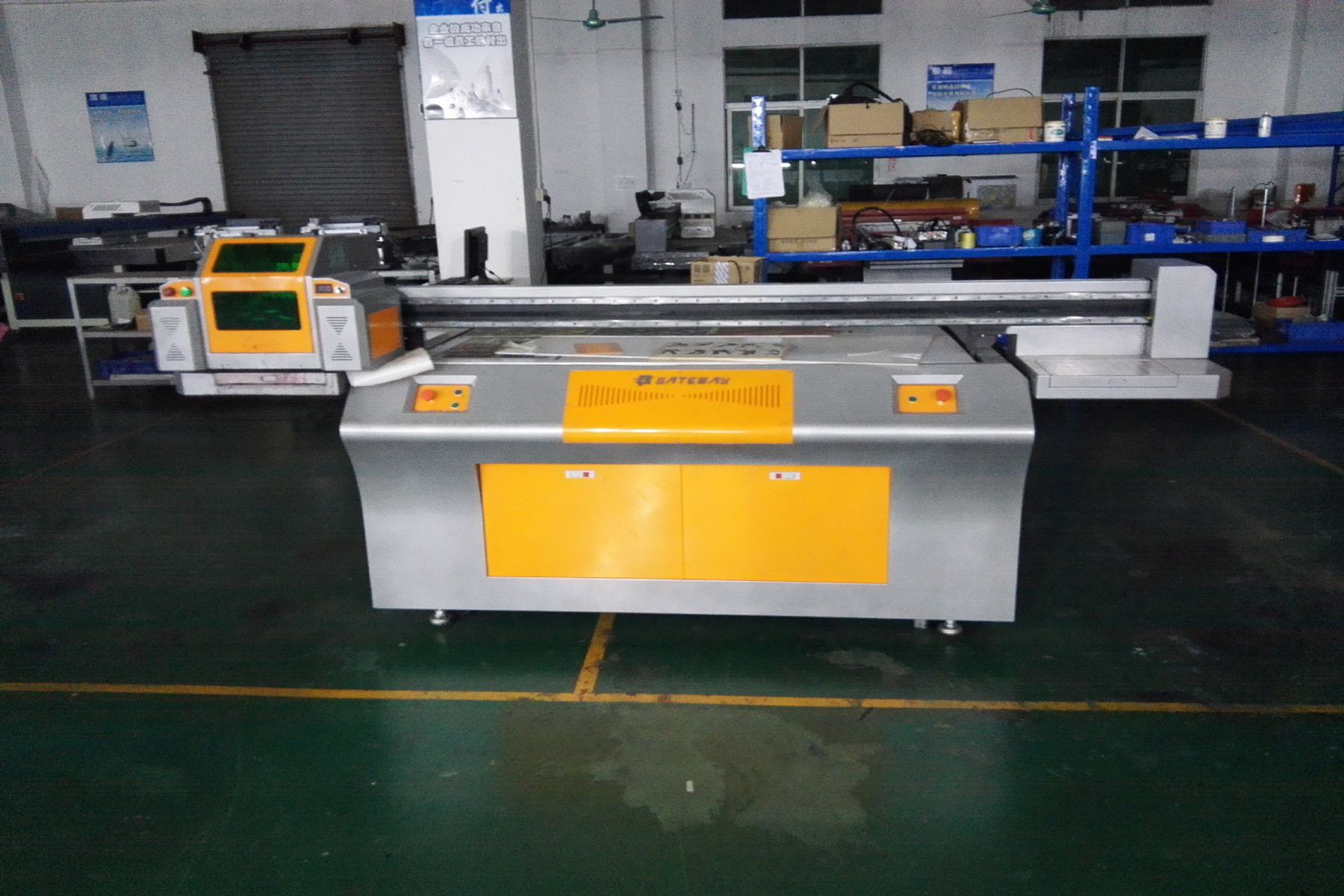 Quality Automatic Digital T shirt Flatbed UV Printer , Continuous Ink Heat Press Machine for sale