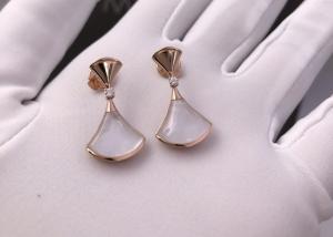 China Vantage Classic Fan Shaped18K Gold Earrings Mother Of Pearl wholesale