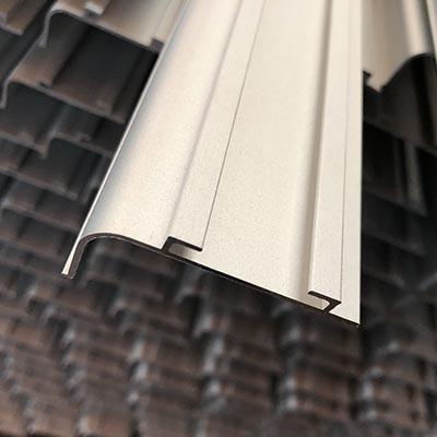 Quality 5.8m Length Aluminium Kitchen Profile Multi Surface Aluminium Extrusion G Shape Handle for sale