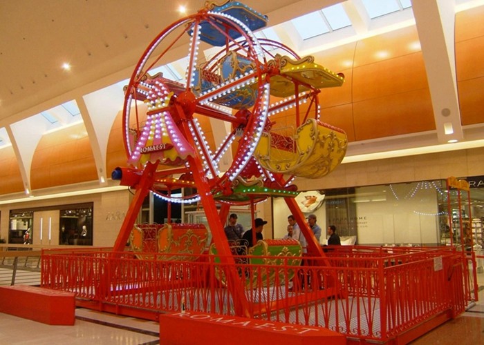 China Miniature Amusement Park Ferris Wheel With Vibrant Colors Decoration wholesale