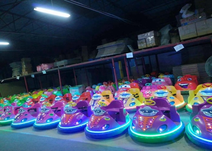 China Plastic Material Battery Drift Animal Ride , Coin Operated UFO Bumper Cars wholesale