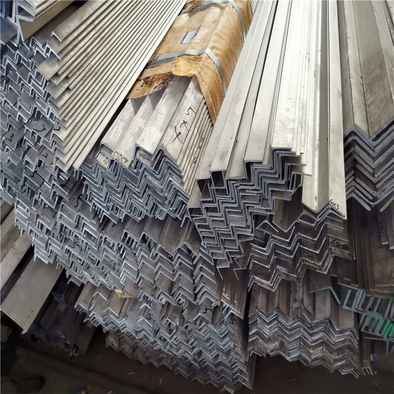 China 75 X 50 75 X 75 8x8  0.9mm Stainless Steel Angle 100 X 100 100 X 50 20 X 20 Hot Rolled wholesale