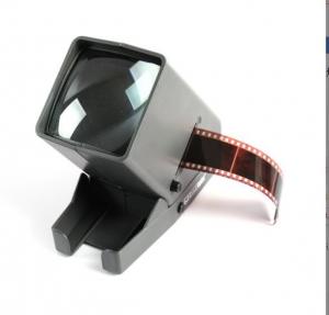 China Medalight 35mm Film slide viewer 3x magnification LED lamp display Led Light Digital 35mm Negative Photo Film Scanner Sl wholesale