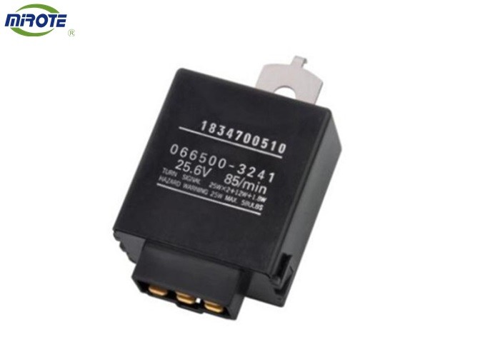 China Electronic Relay Flasher for Japanese Vehicle 1-83470-060-0 with 24V 5 Pins wholesale