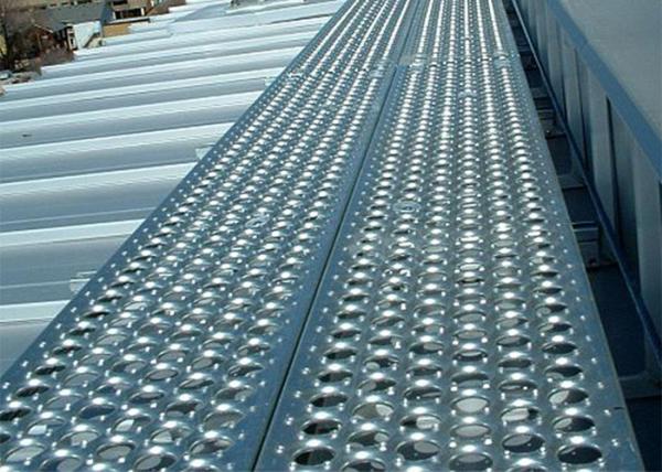 Quality Carbon Steel Walkway Metal Grating Perforated Sheet Circle Hole Punched In Roof for sale