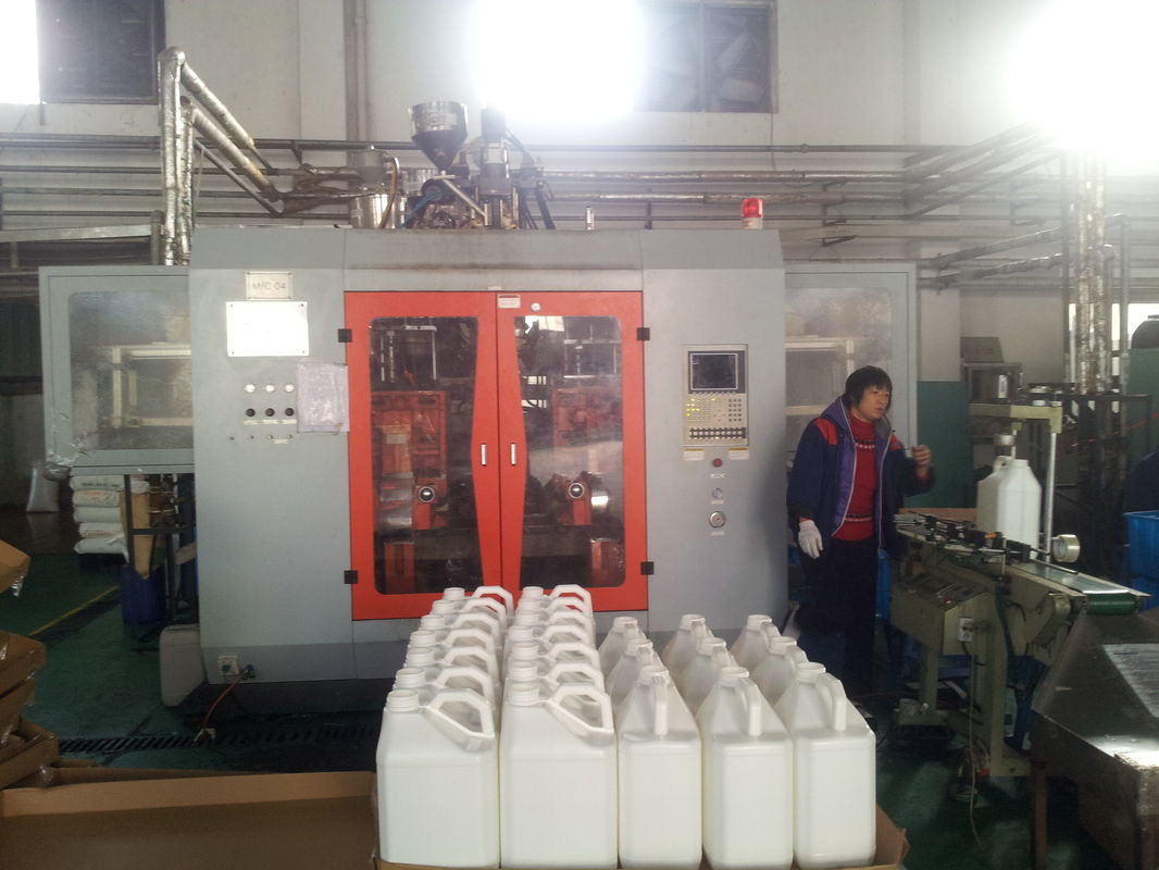 China 5L Lubricant Container HDPE Blow Moulding Machine MP80D With CE Standard wholesale