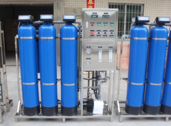 China Skid Mount Industrial 1000l/H Ro Water Treatment Plant wholesale