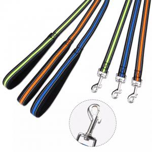 China Supplier Innovative Products Durable Pet Designer Dog Collar and Leash Set Personalized Dog Collar With Reflective Strip wholesale