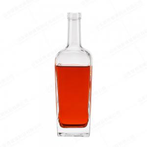 China Customized Glass Bottle 70cl 75cl Square Whiskey Spirit Glass Bottle with Custom Cork wholesale