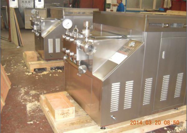 Quality High Efficiency milk pasteurizer Homogenization Machine 4000 L/H 250 bar for sale