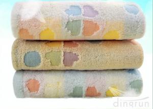 China Flannel Face Cloth / Embroidered Face Towels With Jacquard Logo wholesale