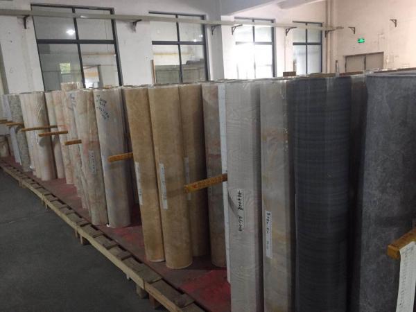 High Saturation Plastic Sheet Film , High Temperature Wood Effect Vinyl Roll