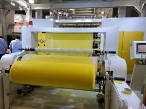 China S SS SMS Spunbond Nonwoven Fabric Making Machine , Non Woven Machinery Only Need 7 Days To Install Machine In Customer wholesale
