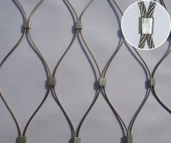 Quality Flexible Stainless Steel Cable Mesh Netting / X Tend Mesh Style Corrosion Resistant for sale