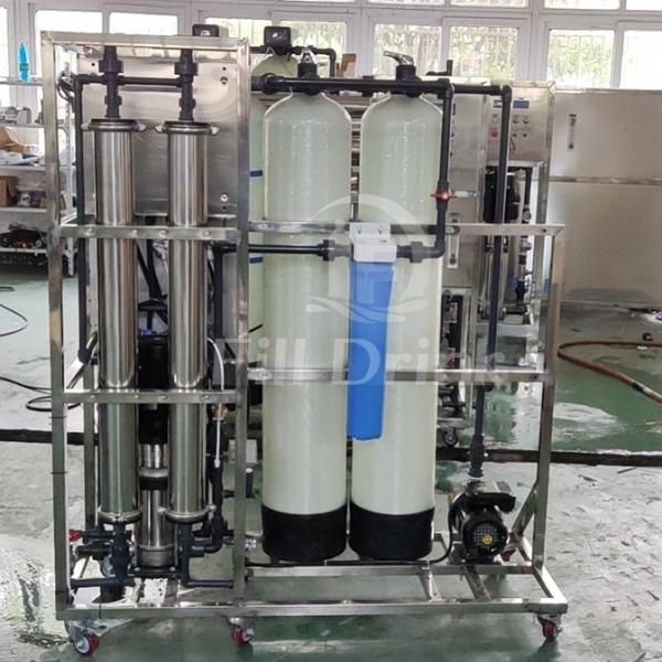 Quality 2000L/H Commercial Reverse Osmosis Water Treatment Systems Housing SUS 304 With Auto Valve for sale
