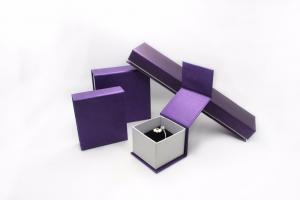 China Fashion Paper Earring Jewelry Box , Handmade Jewellery Presentation Boxes With Logo Printed wholesale