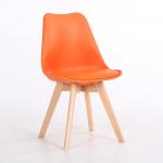 Natural Solid Wood Legs PP Plastic Dining Room Chairs With Cushioned Pad