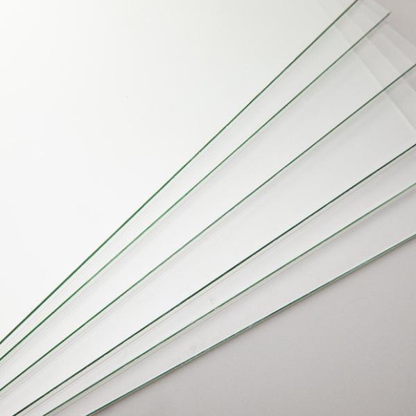 Clear Float Glass with 91.5% Transmittance and 5.5-5.8 U-value for Decorative Applications – 3 Years Warranty