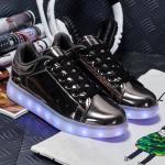 Endurable Adult Light Up Shoes , Sneakers With Light Up Soles Wear - Resistant