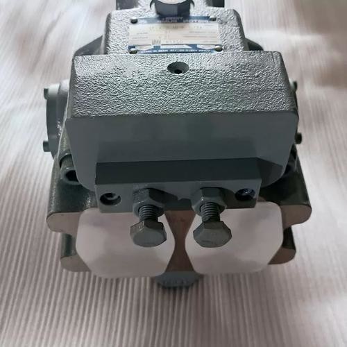 YUKEN A series variable displacement piston pump A90-F-R-01-B-S-60 A90-F-R-01-H