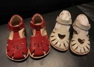 China SOEKIDY Soft Kids Shoes Girls Leather Sandals Summer Flat Close Toe Dress Shoes wholesale
