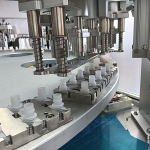 China PLC Control System Cap Screwing Automatic Assembly Machine With High Qualified Rate And Automatic Detection Function wholesale