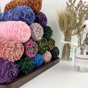China Big Crochet Chenille Yarn 100% Velvet Polyester Yarn Dyed Chunky wholesale