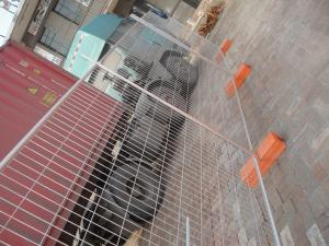 China Temporary Fencing Panels 42 microns hot dipped galvanized thickness 2.1mtr x 2.4mtr imported temp fence panels supplier on sale
