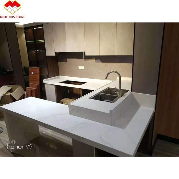 Porcelain Thin Slab Staircase Made in with Customized Polished or Matte Surface Finishing