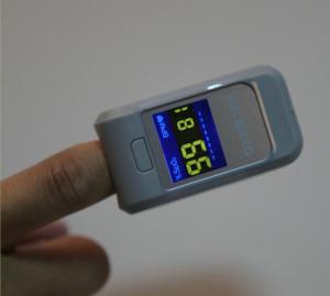 China Pediatric Pulse Oximeter Measures For Home Use , Mini Personal Pulse Oximeter wholesale