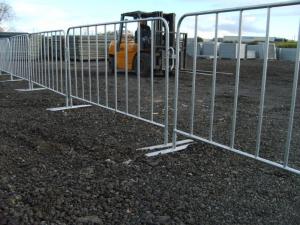 China Crowd Control Barriers Adelaide South Australia Crowd Control Fencing for sale OD 25mm x 2.00 pipes CCB 1.1m x 2.2m wholesale