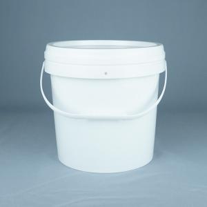China Industries 9 Liter Plastic Packaging Container With Handle And Lid on sale