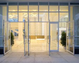 China Office Glass Pivot Floor Spring Door Commercial Design System wholesale