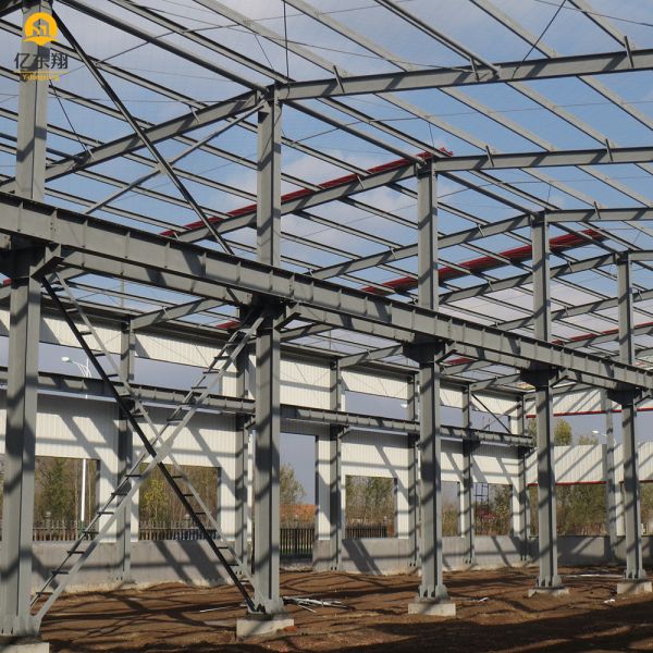 Efficiently Designed Steel Structure Building With Welded H Steel Column And Gutter Accessory