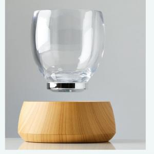 China hotsale magnetic levitation transparent glass cup drink display stand wholesale