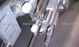 China 1000W Robotic Ultrasonic Riveting Welding Machine for Automotive Sound Deadening Cotton wholesale