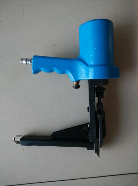 Quality Low Pressure Air Operated Nail Gun , Durable Mattress Tool CE Certificated for sale